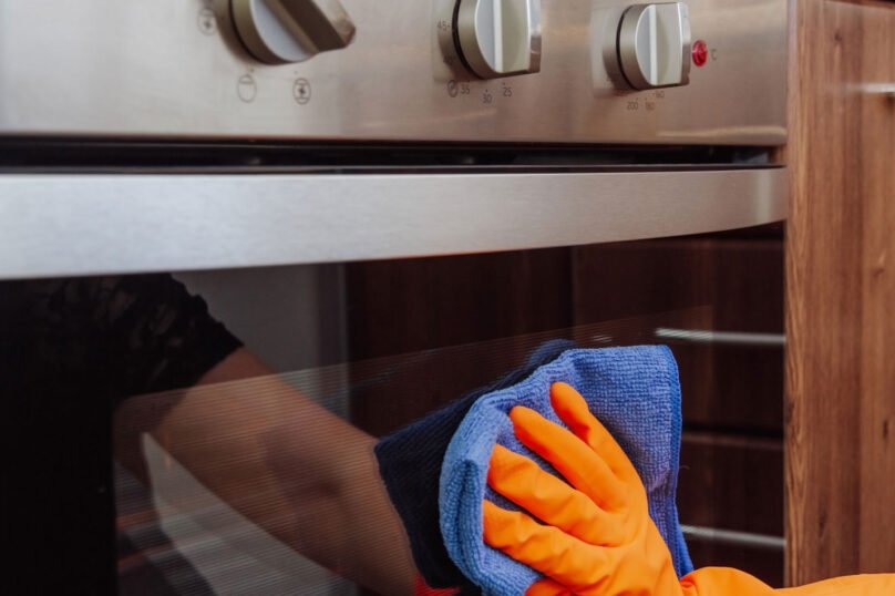 oven-cleaning-01